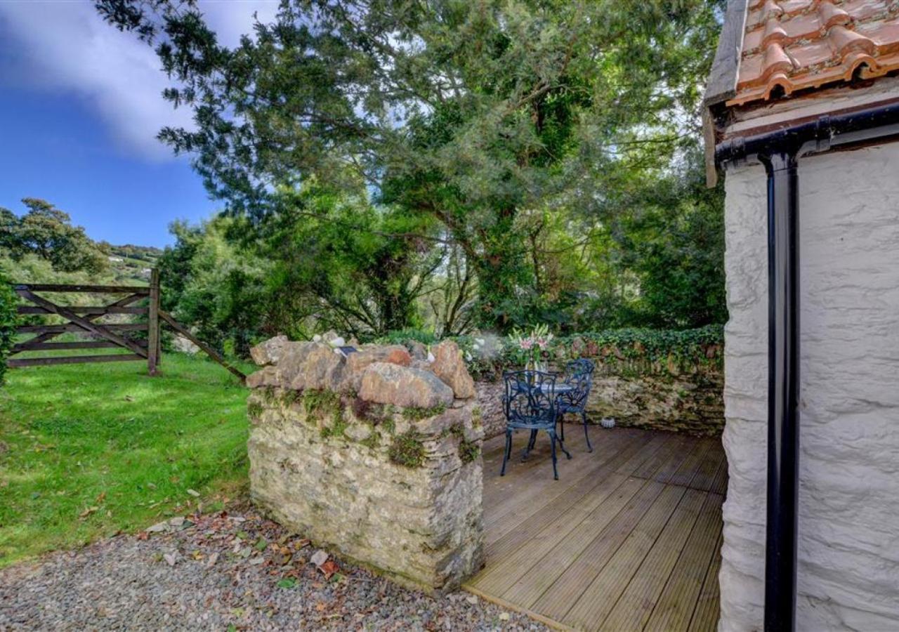 Love Cottage Combe Martin Exterior foto